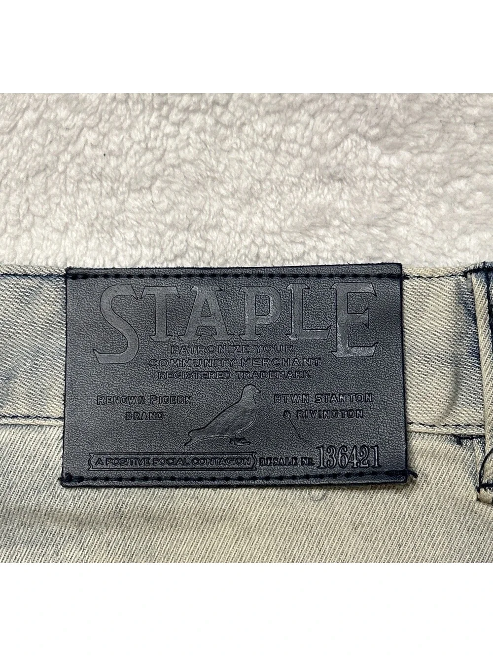 Staple Pigeon Blue Distressed Embroidered Design Bermuda Denim Shorts Mens 38